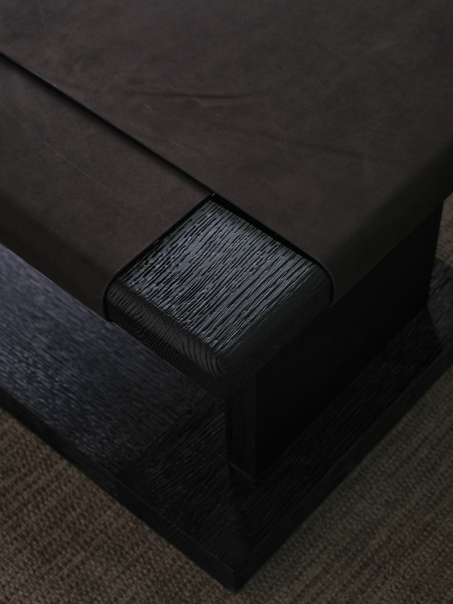 One silhouette. Your dimensions, comfort and finish.
