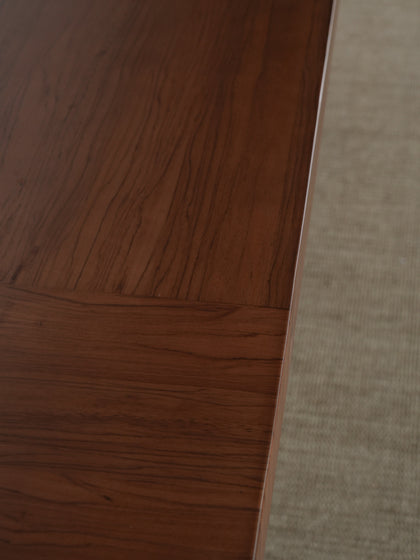 A00017 A00017 Desk — view 33