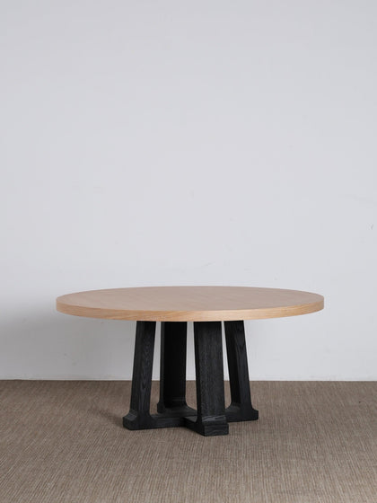 A00016 A00016 Dining Table — view 02