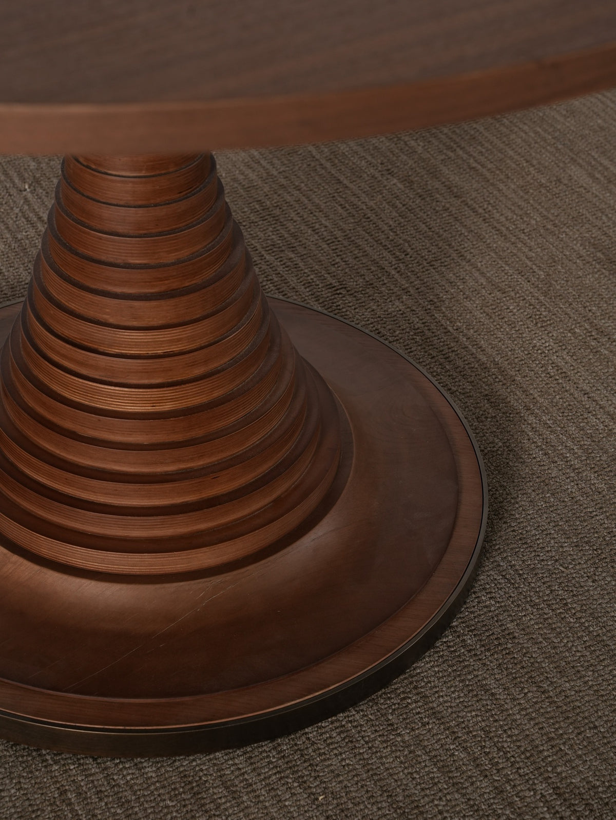One silhouette. Your dimensions, comfort and finish.