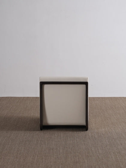 A00023 A00023 Lounge Chair — view 03
