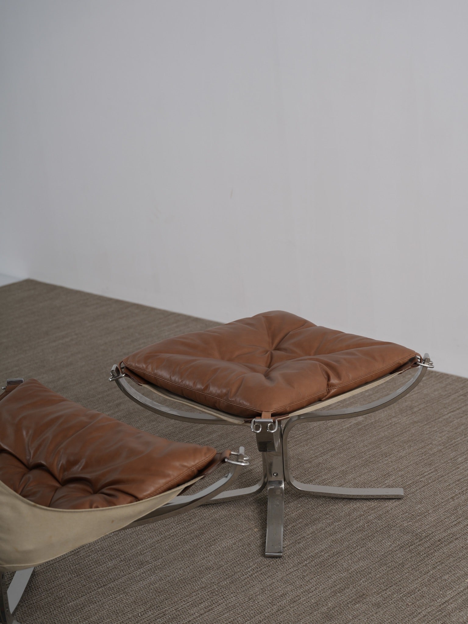 A00081 Lounge Chair in a finished interior.