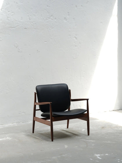 A00091 A00091 Lounge Chair — view 04