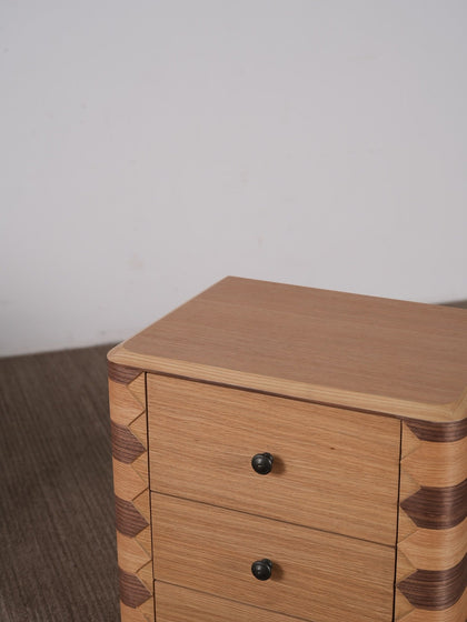 A00062 A00062 Nightstand — view 04