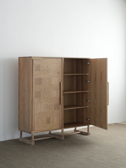 A00032 A00032 Sideboard — view 24