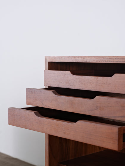 A00037 A00037 Sideboard — view 35