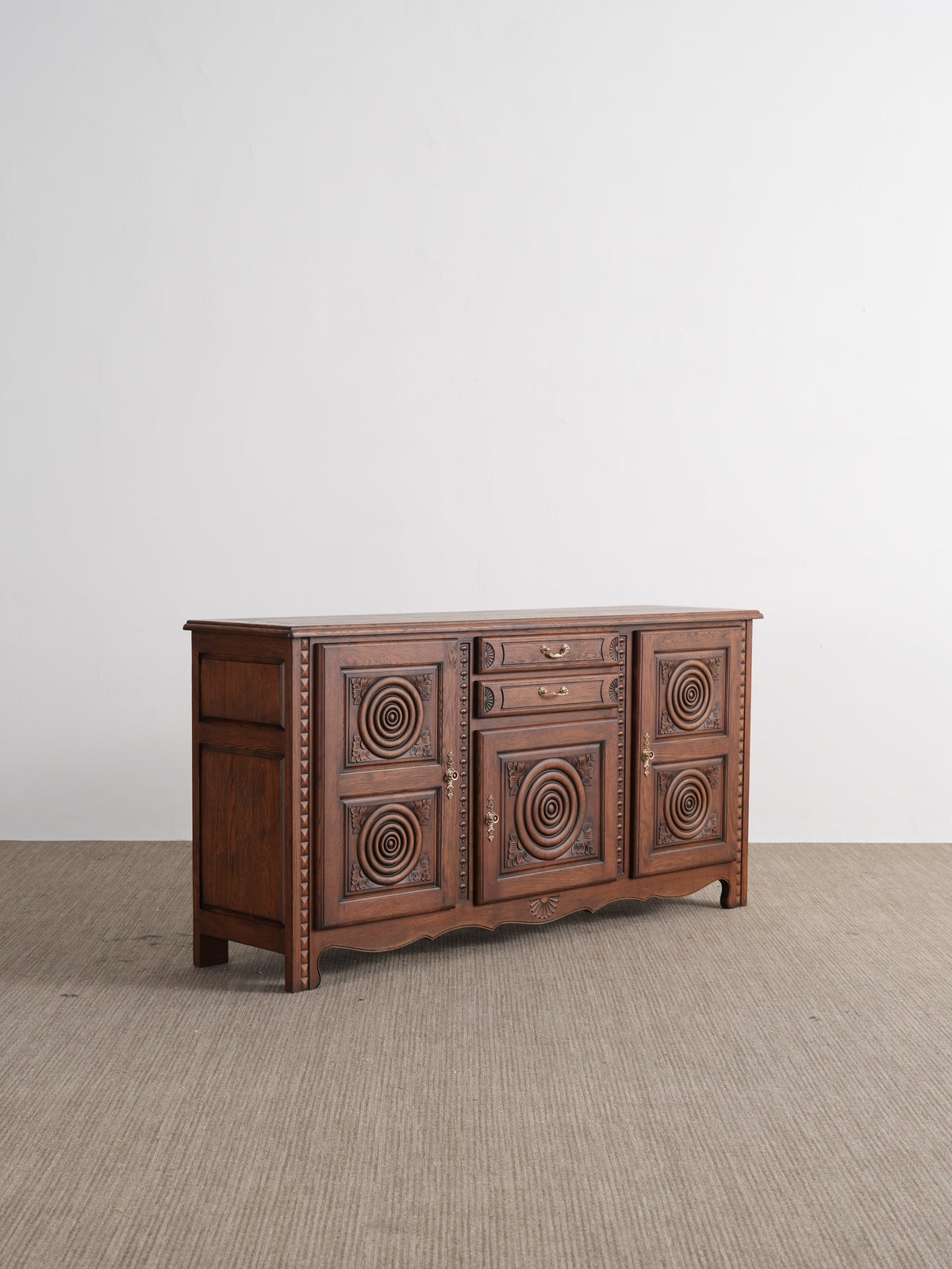 A00043 A00043 Sideboard — view 27