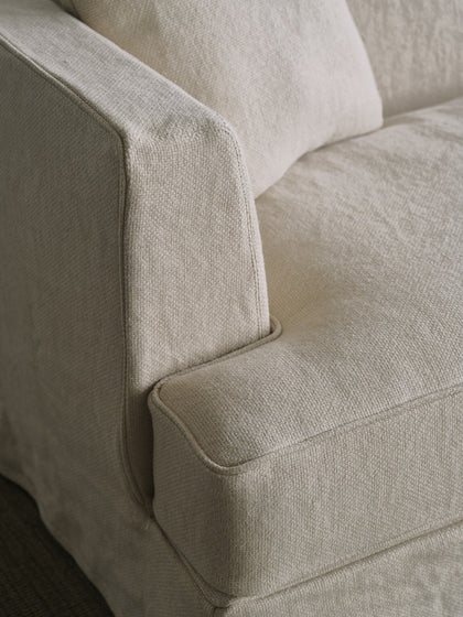 A00003 A00003 Sofa — view 03