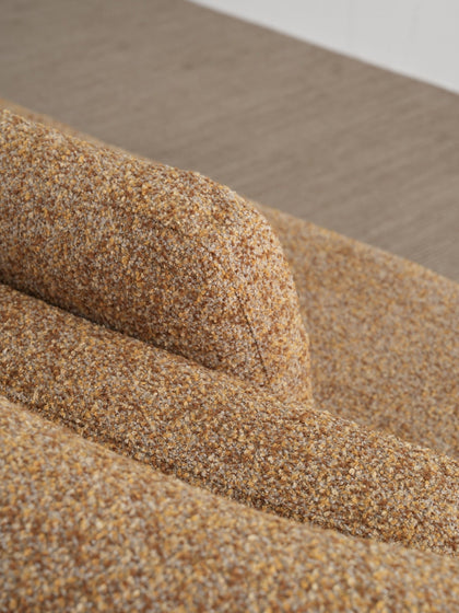 A00045 A00045 Sofa — view 09