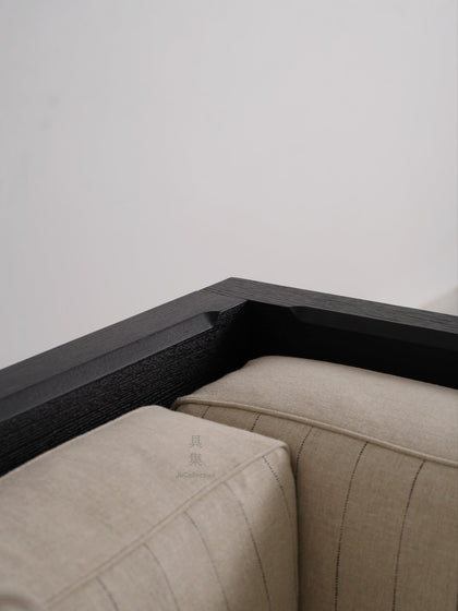 A00051 A00051 Sofa — view 05