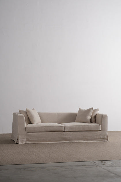 A00069 A00069 Sofa — view 01