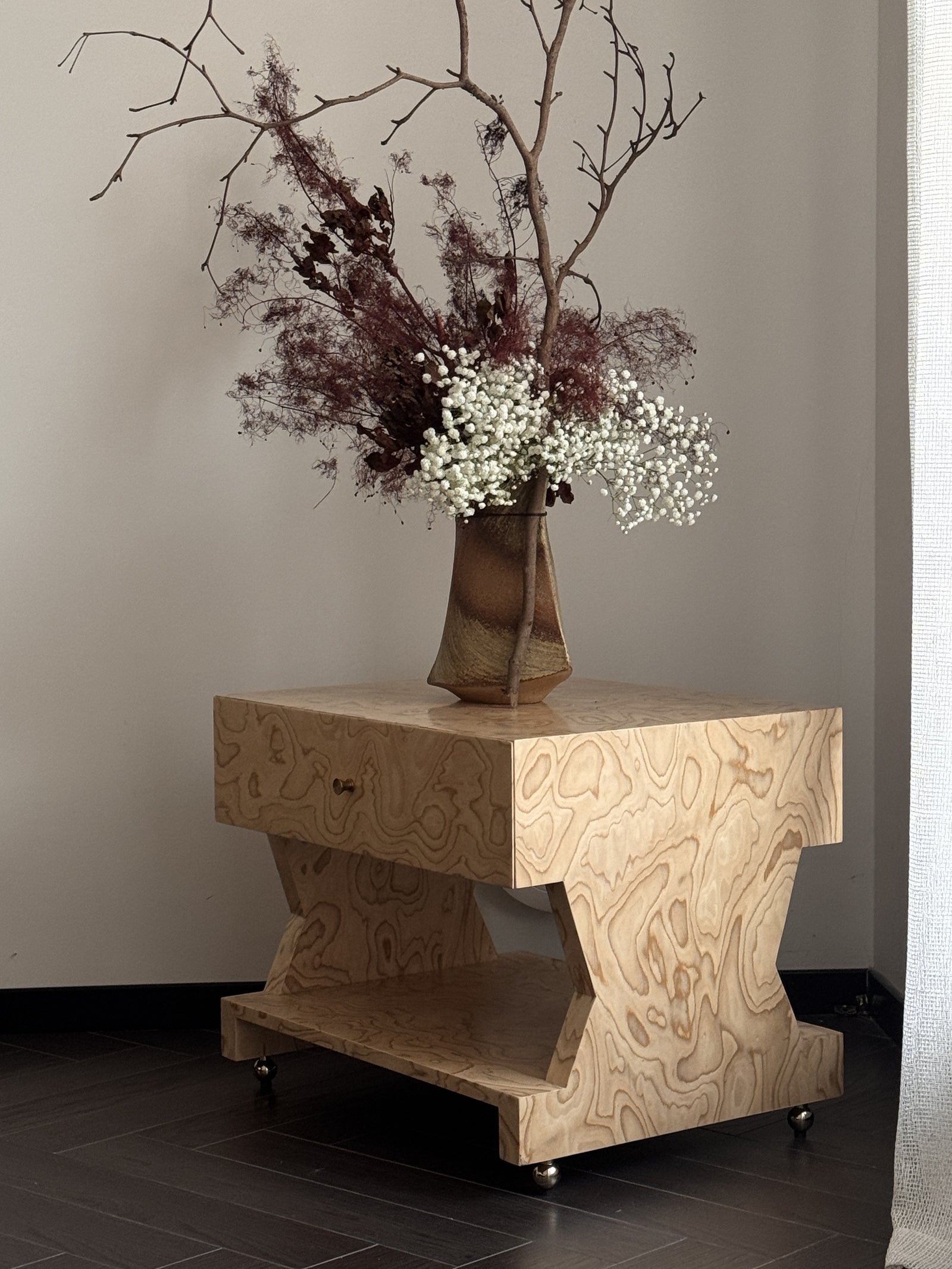 One silhouette. Your dimensions, comfort and finish.