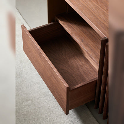 A00025 A00025 Media Console — view 03