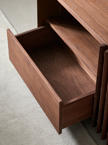 A00025 A00025 Media Console — view 11