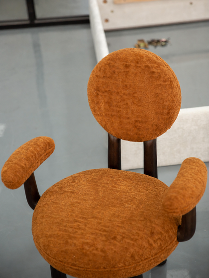 A00085 A00085 Armchair — view 05