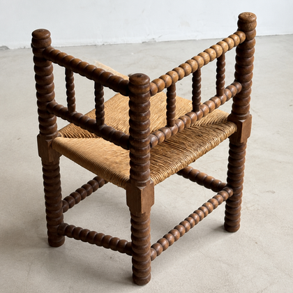 A00067 A00067 Bench — view 06