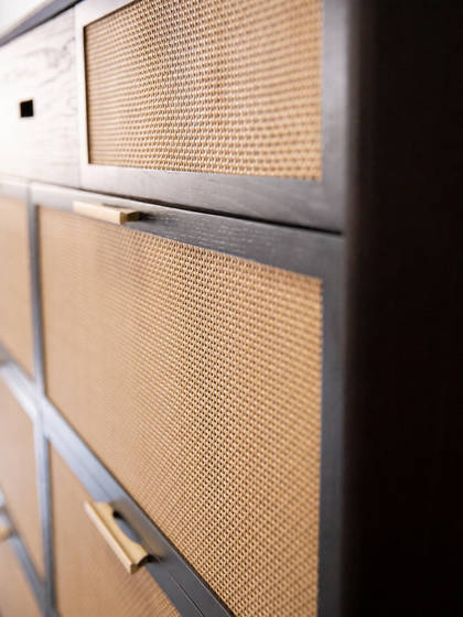 A00113 A00113 Cabinet — view 04