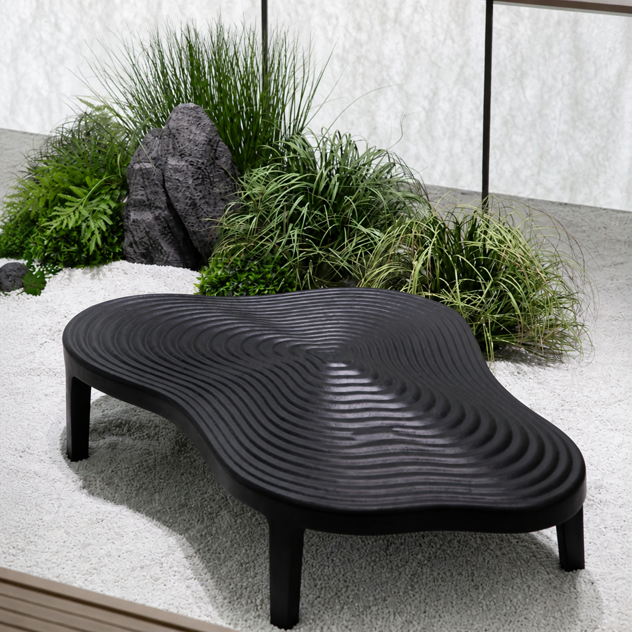One silhouette. Your dimensions, comfort and finish.