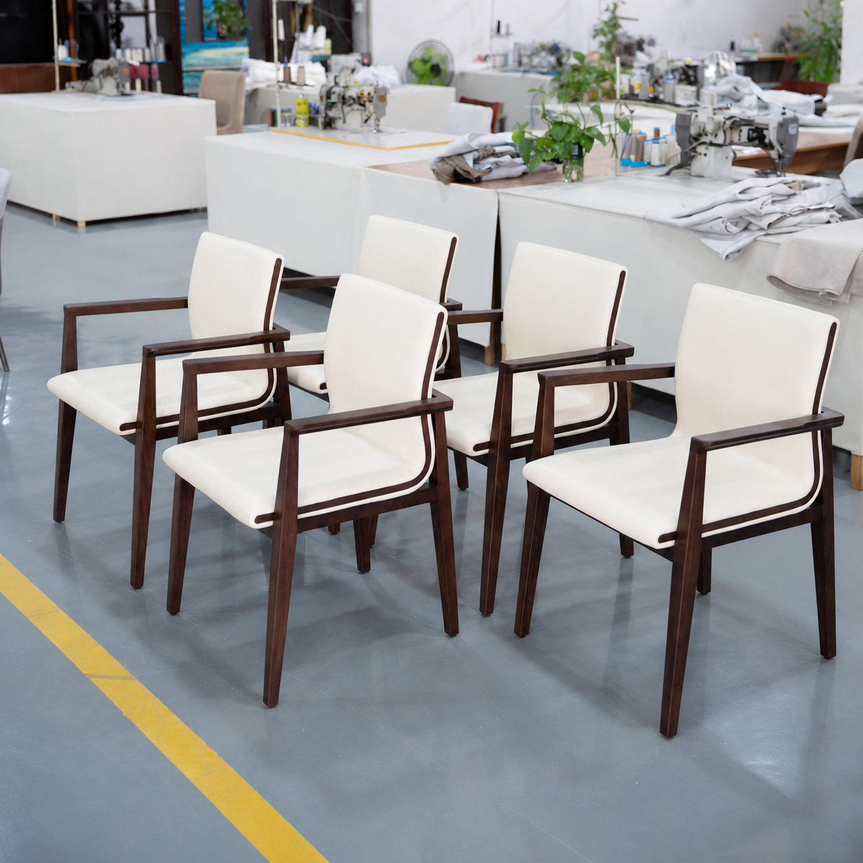 One silhouette. Your dimensions, comfort and finish.