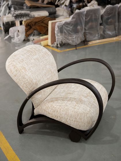 A00094 A00094 Lounge Chair — view 04