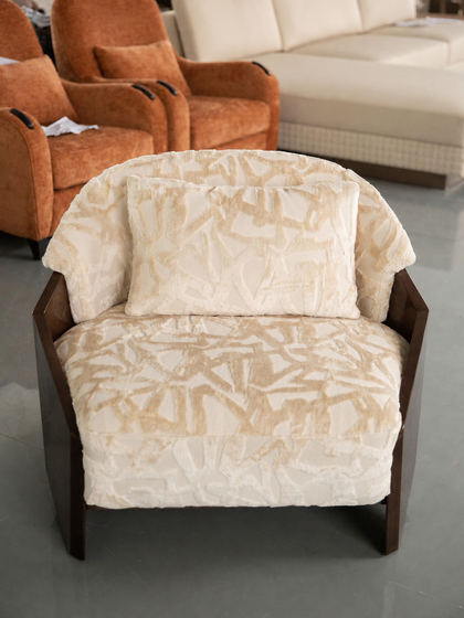 A00114 A00114 Lounge Chair — view 06