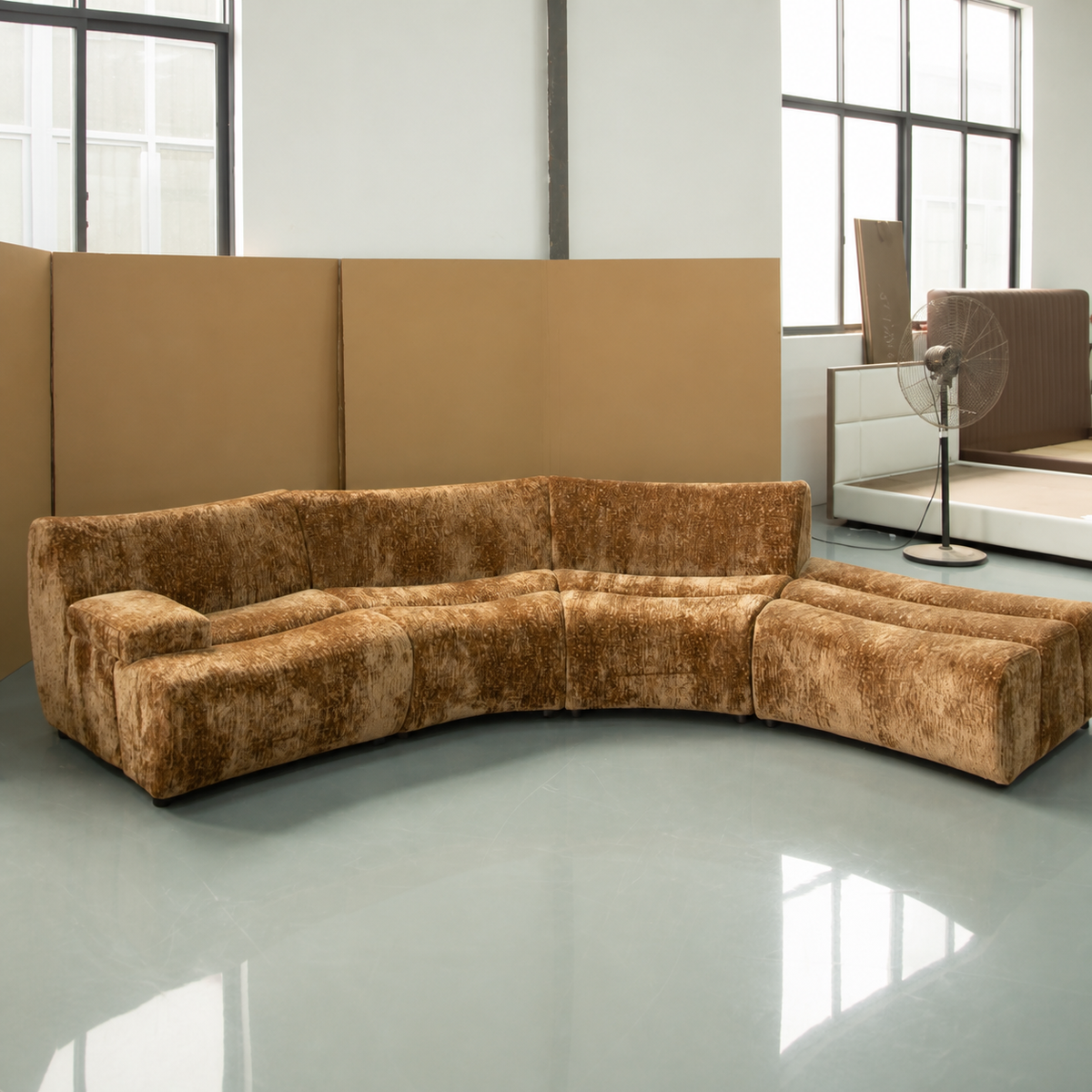One silhouette. Your dimensions, comfort and finish.