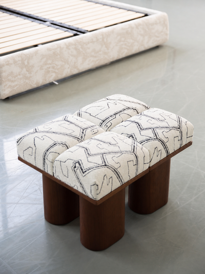 A00106 A00106 Stool — view 04