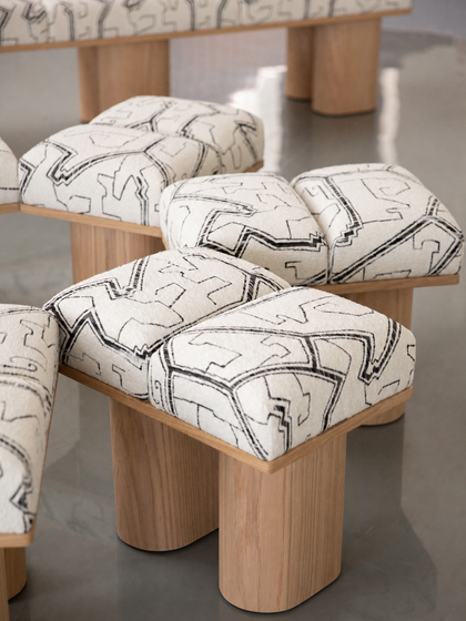 A00106 A00106 Stool — view 05