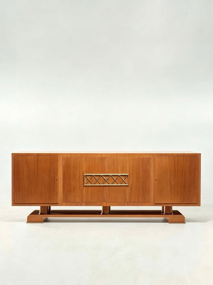 Elara Arc Decorative Object — interior view 03