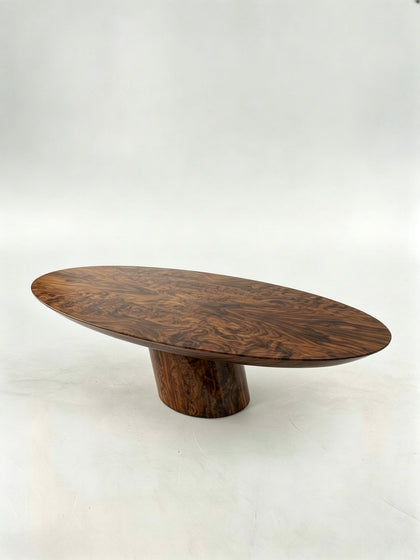 Iris Arc Decorative Object — interior view 04