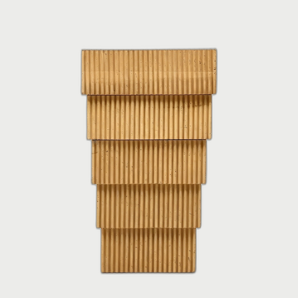 Aurelia Bay Decorative Object — neutral background 01