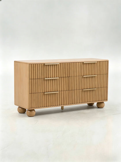 Celine Bay Decorative Object — interior view 04