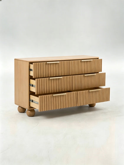 Celine Bay Decorative Object — interior view 05