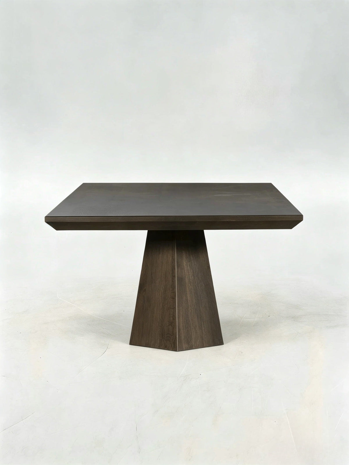 Harbor Bay Dining Table — interior view 07