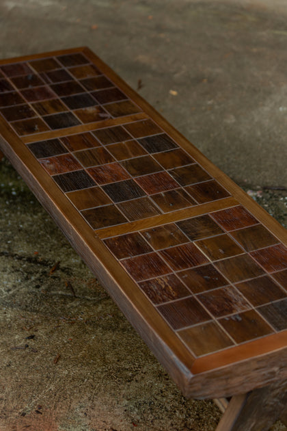 Rowan Bay Bench — interior view 05