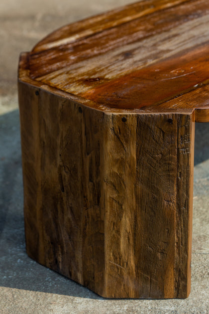 Willow Bay Coffee Table — interior view 08