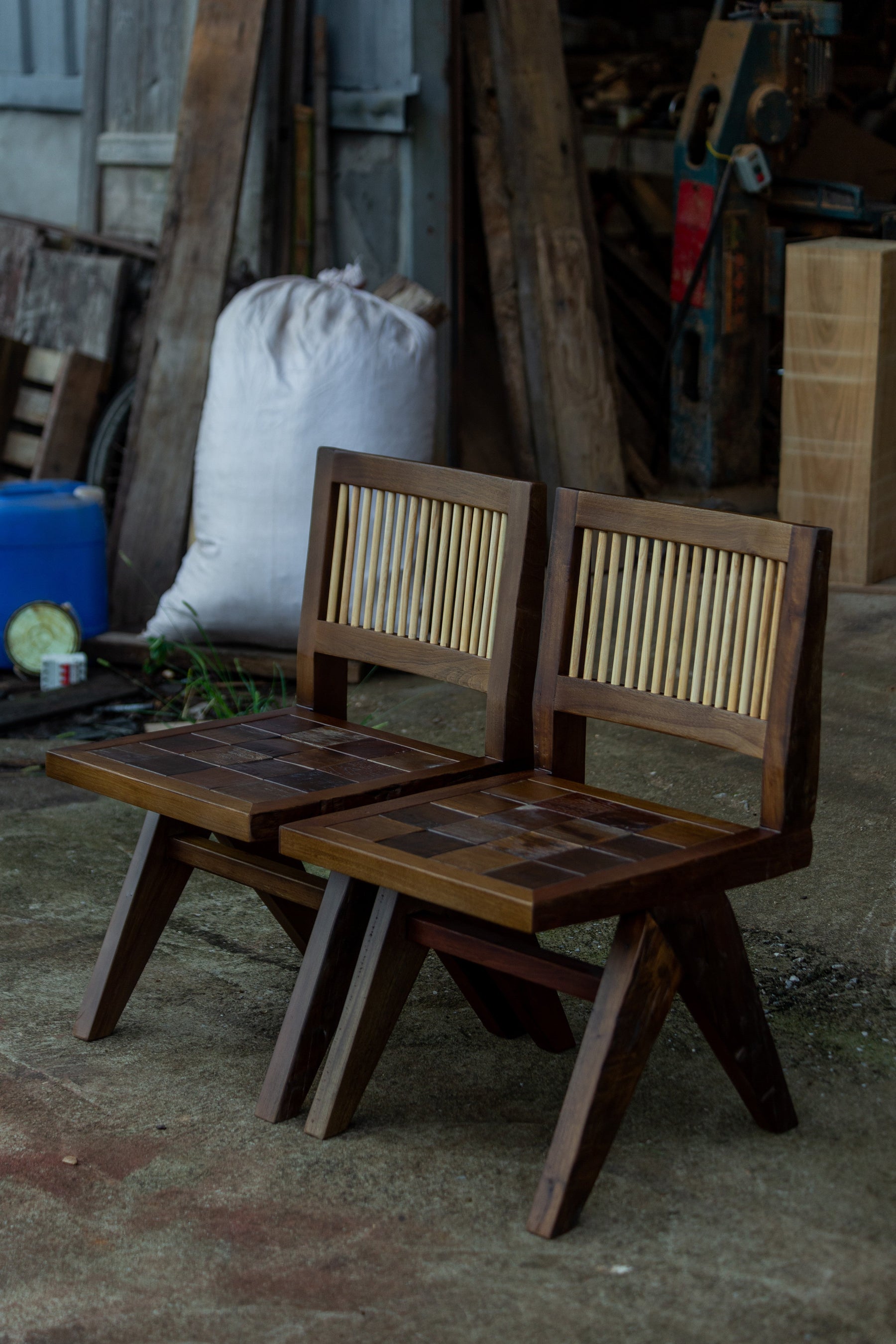 Aster Bloom Dining Chair — interior view 03