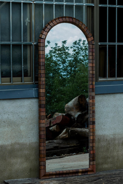 Briar Bloom Decorative Object — interior view 03