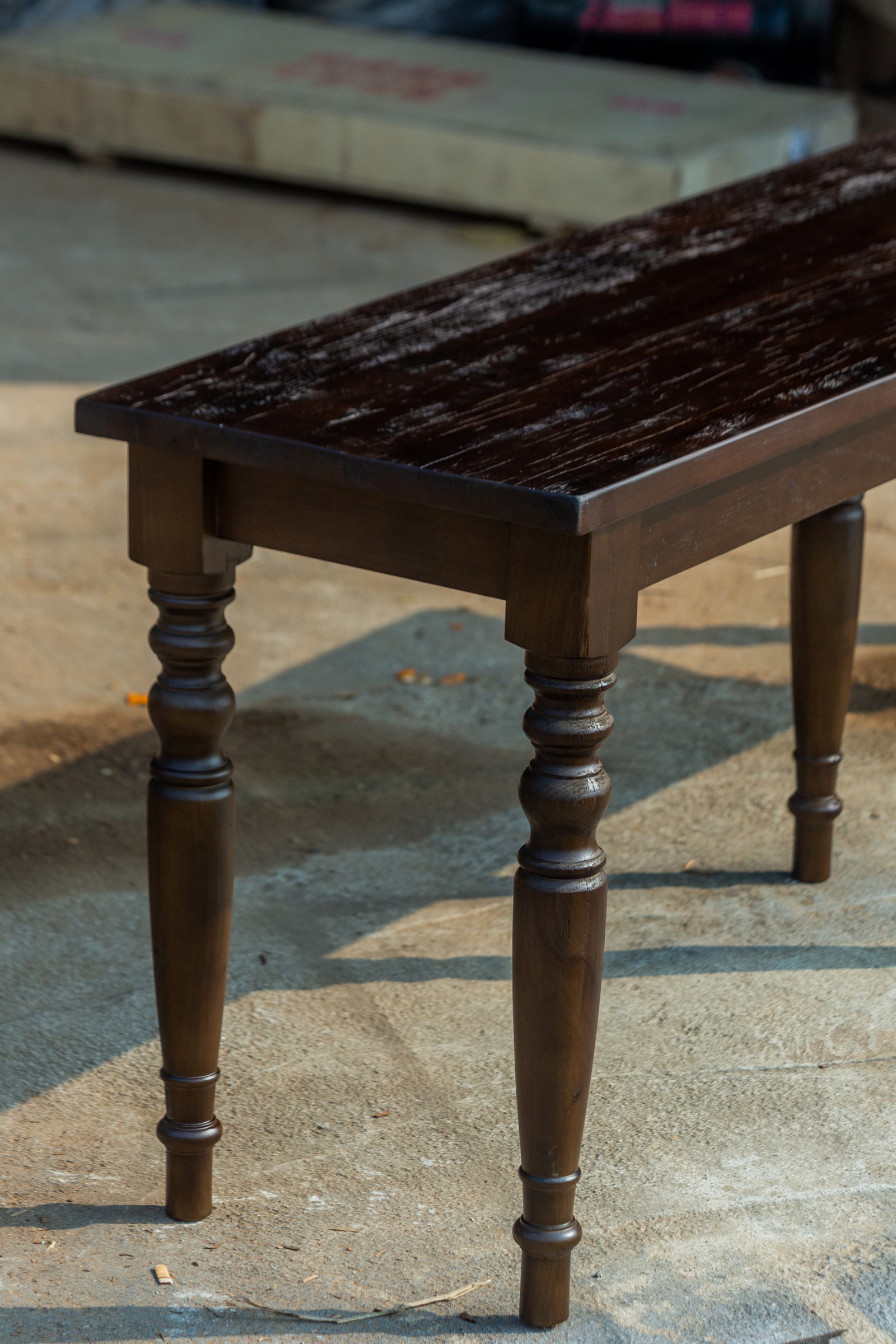 One silhouette. Your dimensions, comfort and finish.