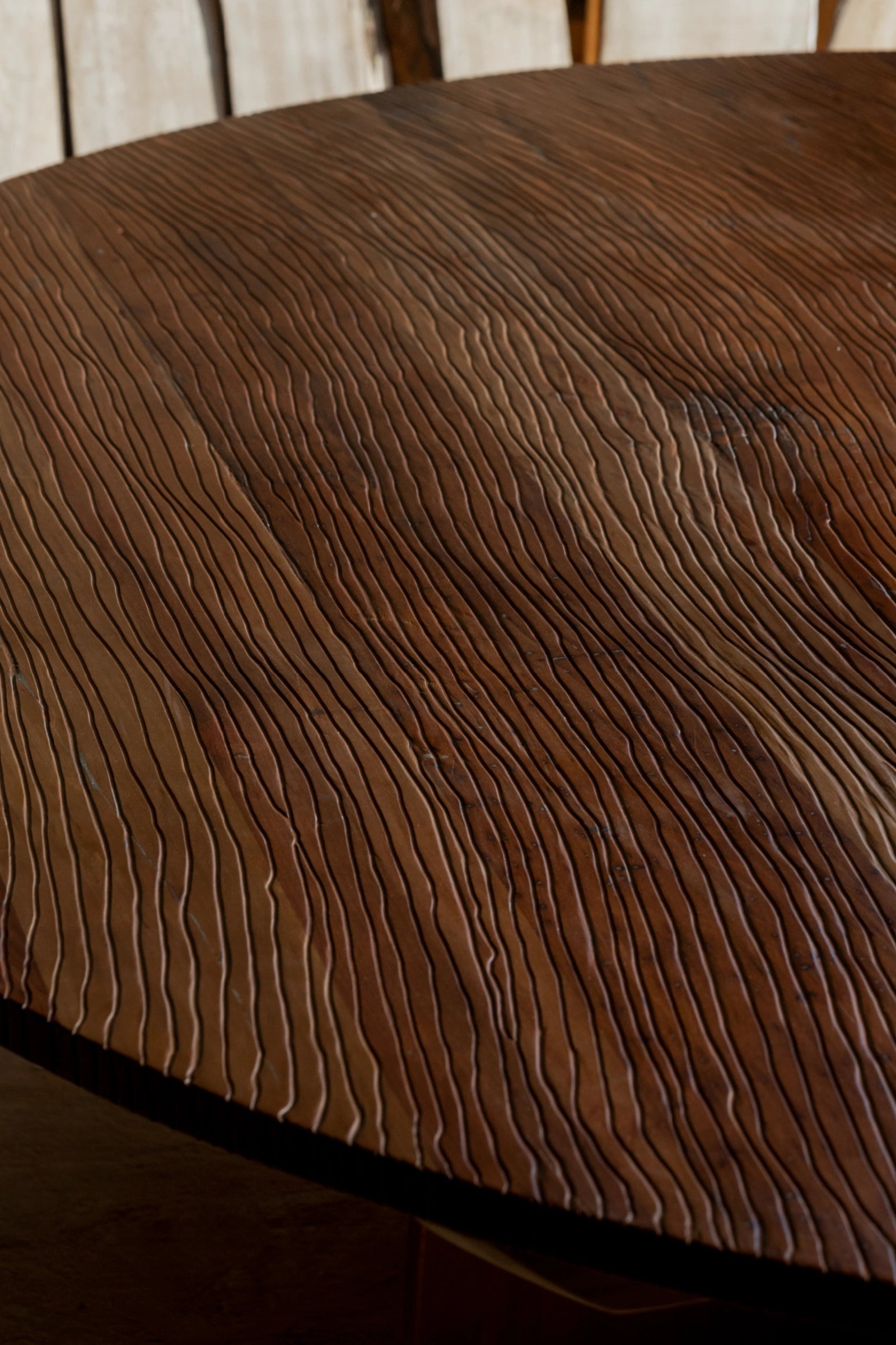 One silhouette. Your dimensions, comfort and finish.