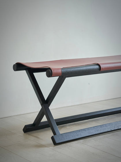 Linden Bloom Bench — interior view 06