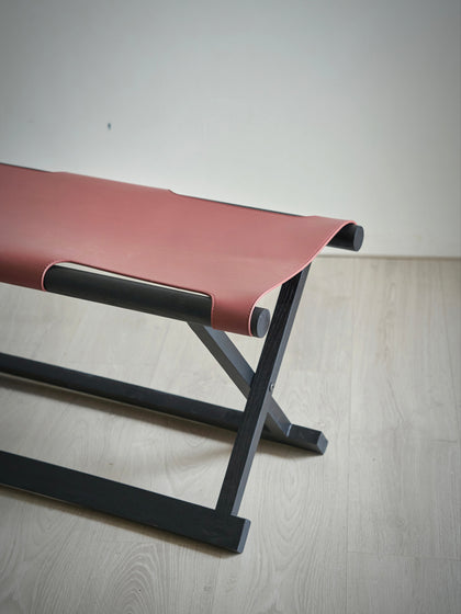 Linden Bloom Bench — interior view 07