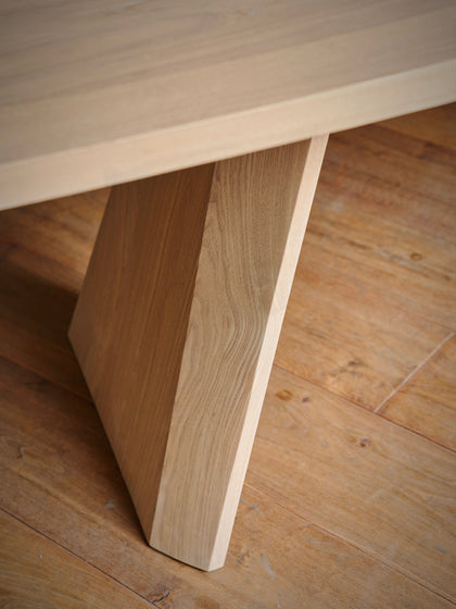 Vale Bloom Decorative Object — interior view 08