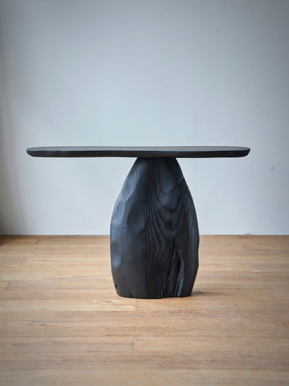 Alder Crest Decorative Object — interior view 03