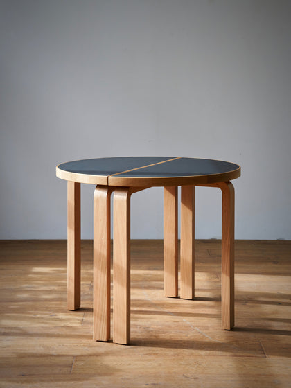 Glen Crest Dining Table — interior view 03