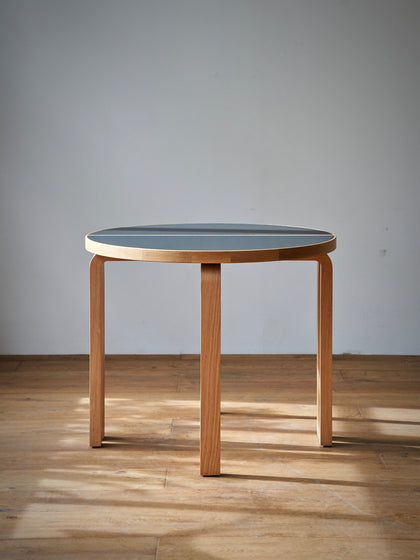 Glen Crest Dining Table — interior view 04