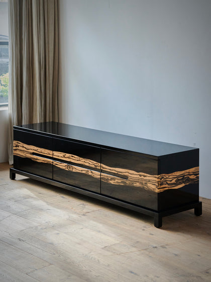 Linden Crest Media Console — interior view 05