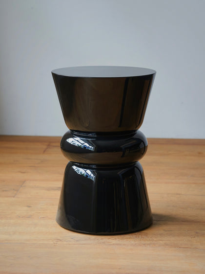 Luna Crest Side Table — interior view 05