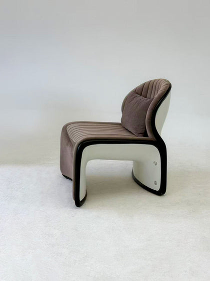 Olive Crest Armchair — interior view 05