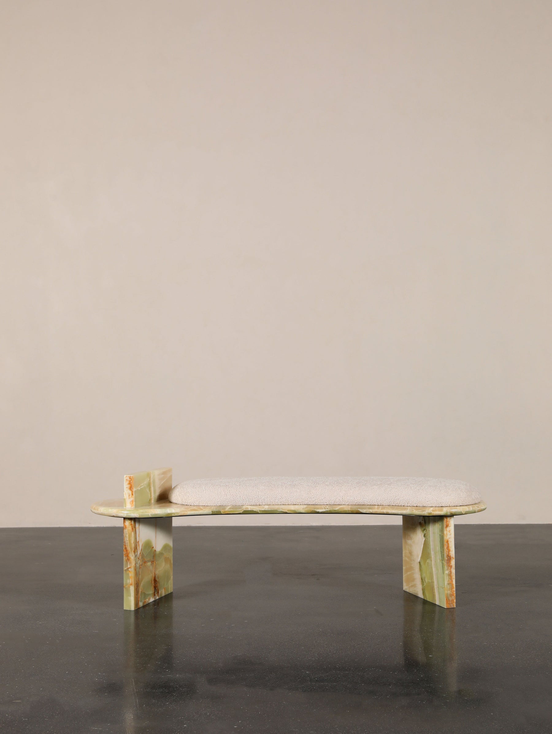 Sable Crest Bench — interior view 03